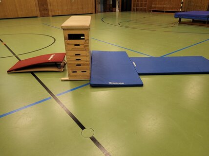 3 - Überwinden (2. Hindernis ) Sporttest_Aufbau3